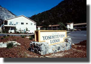 Yosemite View Lodge Front Sign